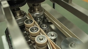 FBP-4W Paper Bag Конвейерный запайщик бумажных мешков с функцией зашивания