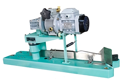 Устройство подгиба и протяжки мешков с удлиненным ленточным механизмом